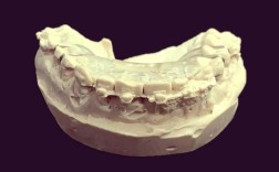 牙齿正畸导板太难受，到底该怎么办？