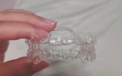 牙齿矫正透明矫正器存在吗？