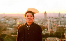 2025最新种牙种植体会磨舌头吗？