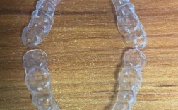 正畸透明保持器的制作流程是怎样的？材料选择有哪些讲究？佩戴时如何确保贴合度与效果持久？