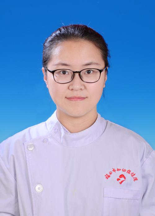 北大口腔医院正畸科李晓蓓医生正畸技术评价如何值得信赖吗？-图3