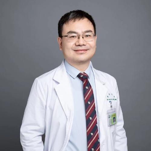 珠海拜博口腔赖院长,专业实力如何?值得信赖吗?-图2 珠海拜博口腔赖院长,专业实力如何?值得信赖吗?-图2