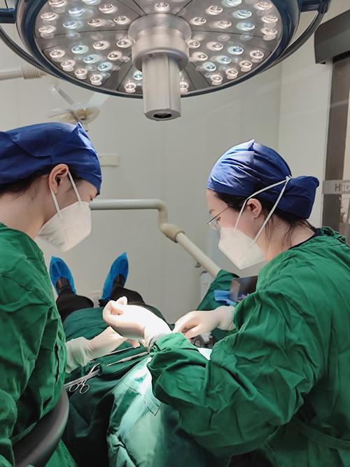 上海九院种牙患者真实感受如何？效果与体验究竟怎样？-图1