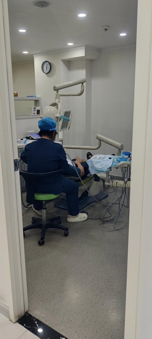 拜博口腔楔形补牙效果如何？适合哪些牙齿问题？-图2