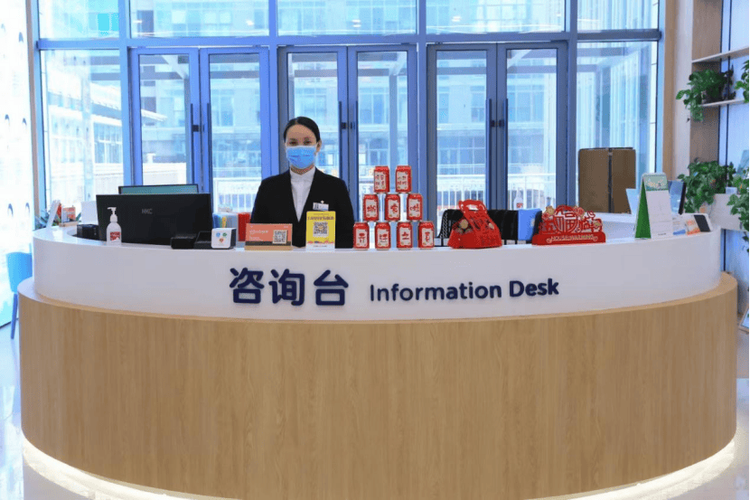 拜博口腔前台衣服为何这样设计?背后有何品牌考量与统一标准?-图1 拜博口腔前台衣服为何这样设计?背后有何品牌考量与统一标准?-图1