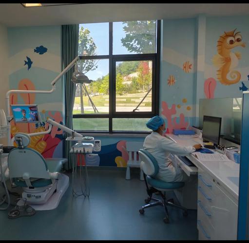 乌鲁木齐口腔医院种牙效果如何？是否安全？价格贵不贵？靠谱吗？-图3