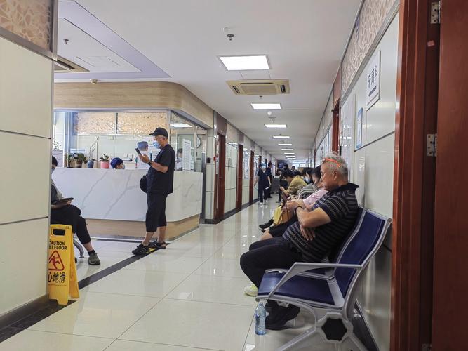 北京口腔医院正畸科靳医生擅长哪些正畸技术?-图1 北京口腔医院正畸科靳医生擅长哪些正畸技术?-图1