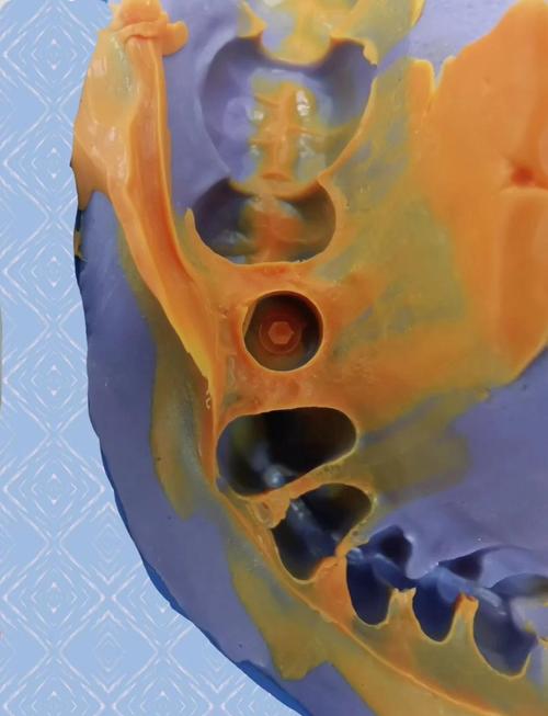 硅橡胶取模三种方法各有何特点？哪种更高效实用？-图3