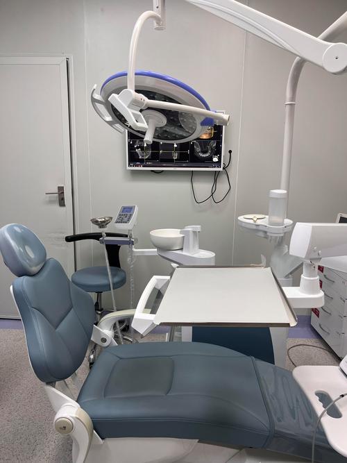 广州市种牙哪里好？想找靠谱医院和医生，价格透明、服务好的机构怎么选？-图2