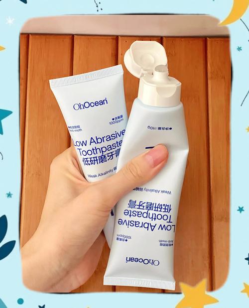 正畸矫正后每次饭后刷牙都必须用牙膏吗？牙套党该如何正确清洁口腔避免食物残留？-图2