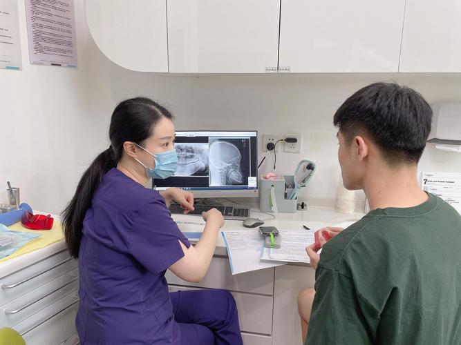 正畸复诊时，医生具体会做哪些工作？-图2