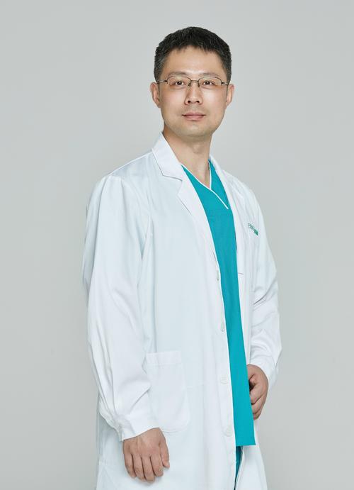 温州牙科正畸科王医生-图1