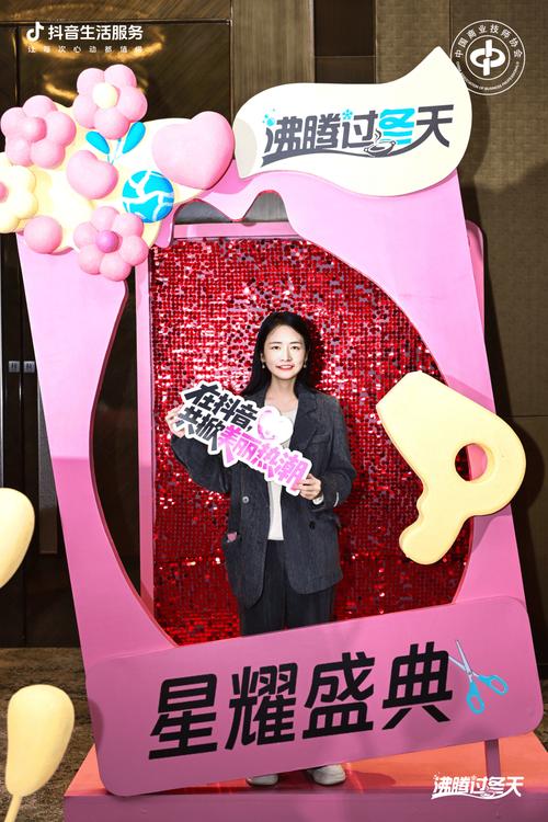 DY点赞平台24小时自助下单，低价粉丝服务靠谱吗？-图2