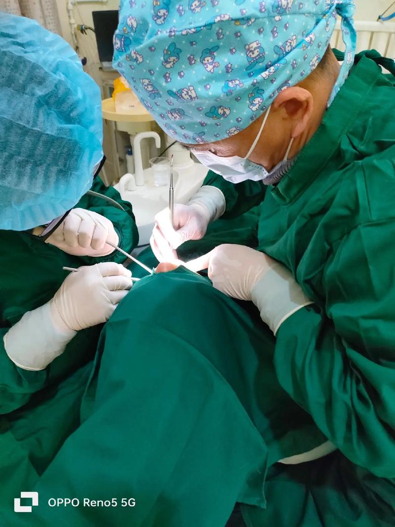 南京微创种牙哪家好？价格和效果如何？-图2