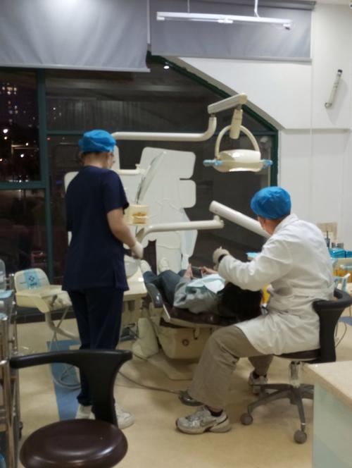 瑞士ITI种牙效果如何？优势与价格怎么样？-图2