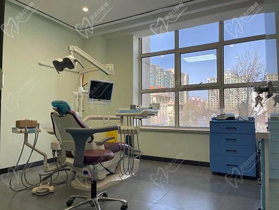 呼和浩特市种牙多少钱？哪家医院靠谱？-图1