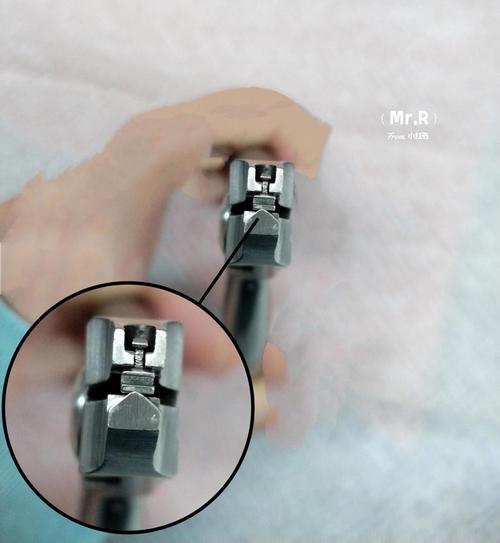 正畸牵引钩滑动内收的操作要点及支抗控制方法是什么？-图2