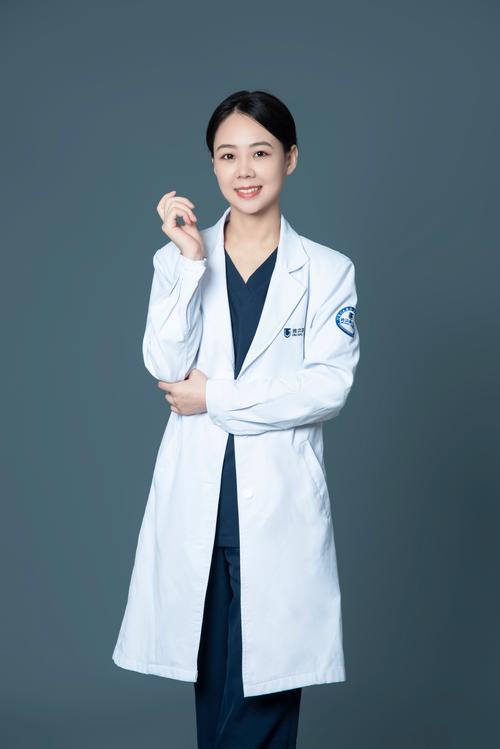 大连康贝加正畸专家-图2