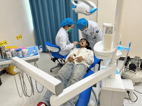 湘雅医院正畸科医生-图3 湘雅医院正畸科医生-图3