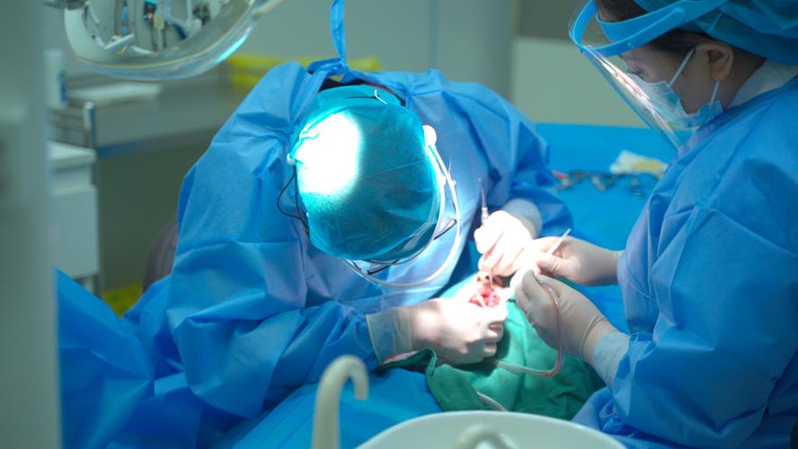 微创种牙手术-图1