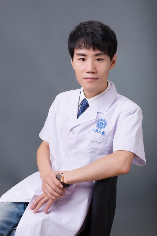 民营口腔正畸宋院长，专业实力与患者口碑如何？-图2
