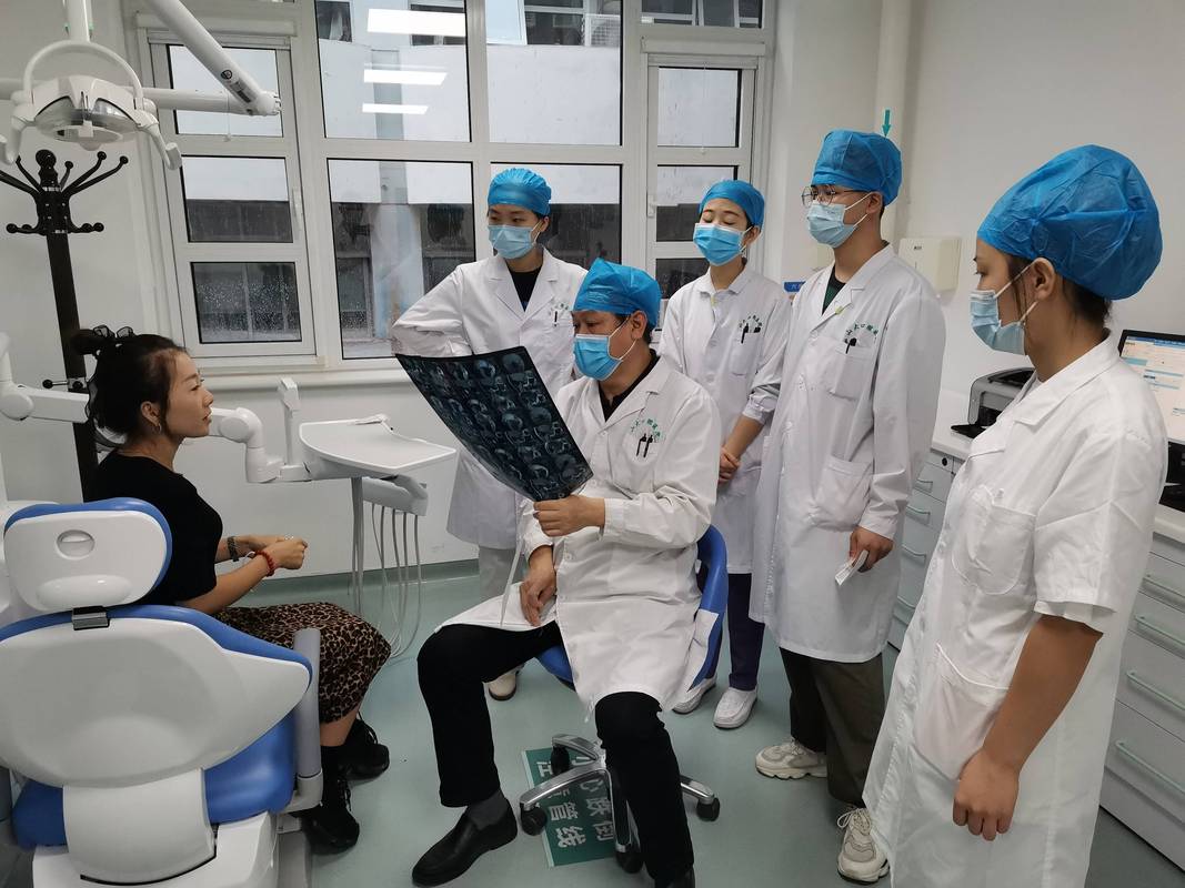 山东大学口腔医院 植牙-图3 山东大学口腔医院 植牙-图3