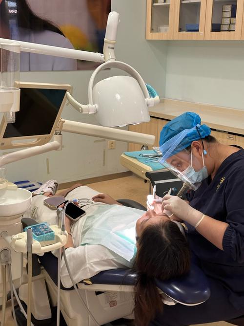 正畸规范化培训班-图1