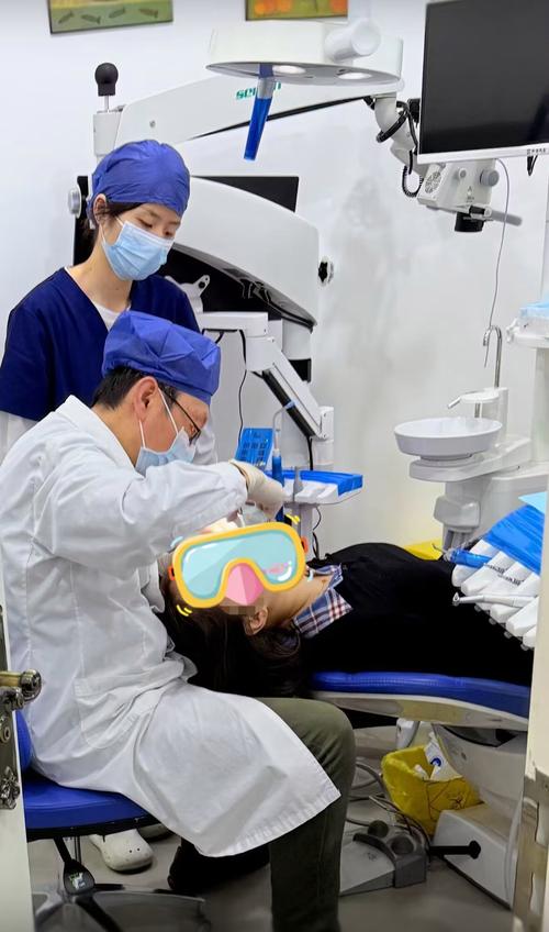 正畸医生为何选择小医院?专业度与质量有保障吗?-图2 正畸医生为何选择小医院?专业度与质量有保障吗?-图2