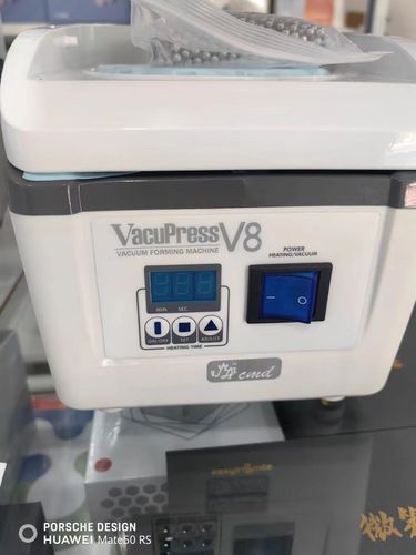 正畸压膜机价格差异大？选购该关注哪些点？-图1