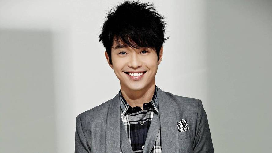 张栋梁牙医正畸班-图1