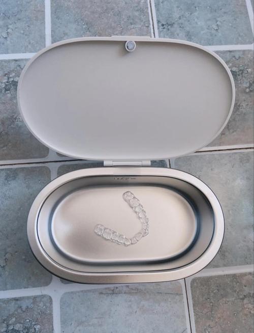 正畸透明牙套品牌-图2