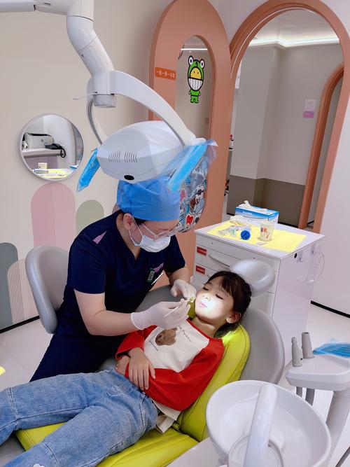 温州儿童口腔正畸-图1 温州儿童口腔正畸-图1