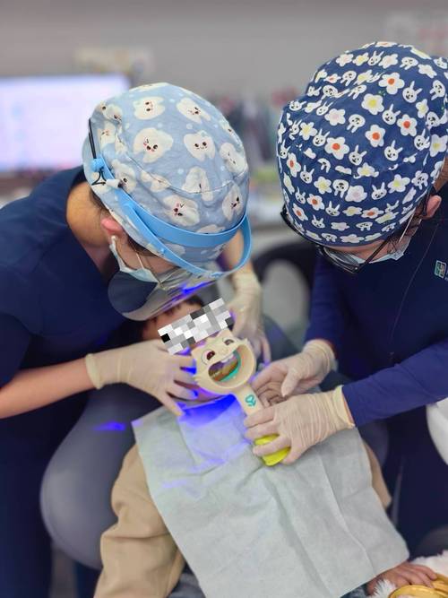 牙齿正畸舒展医生-图3