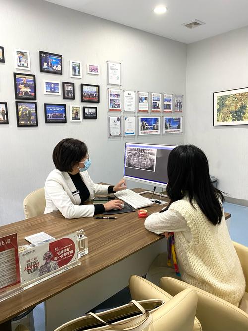 牙博士矫正牙齿为何这么贵？费用合理吗？-图1