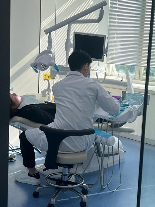 榆林长虹口腔矫正牙齿效果如何？价格贵不贵？-图2