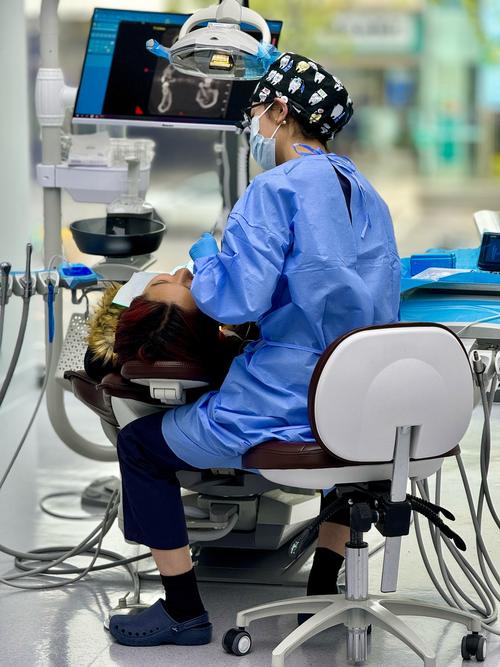 珠海人民医院矫正牙齿-图3 珠海人民医院矫正牙齿-图3