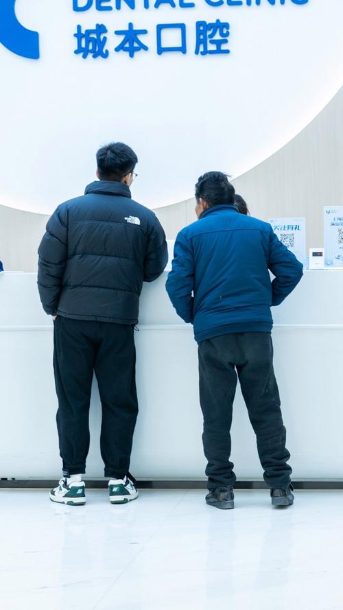 矫正牙齿选哪家医院最好？-图2