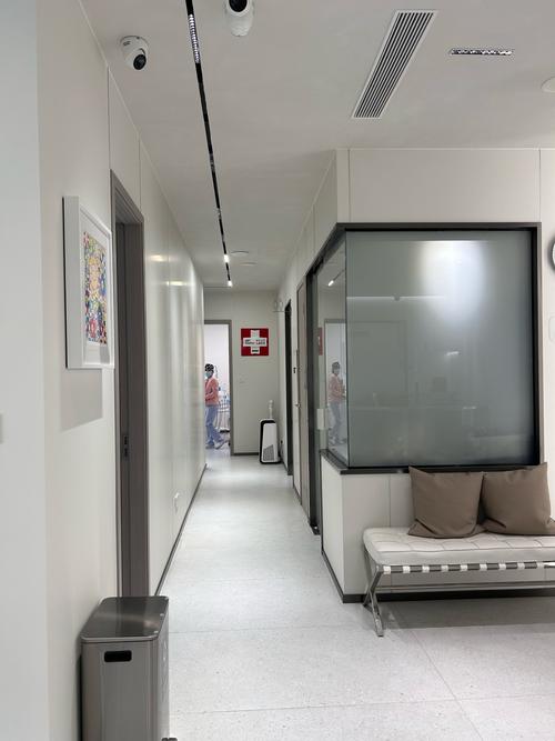 上海牙齿矫正去哪里好？靠谱机构怎么选？-图1