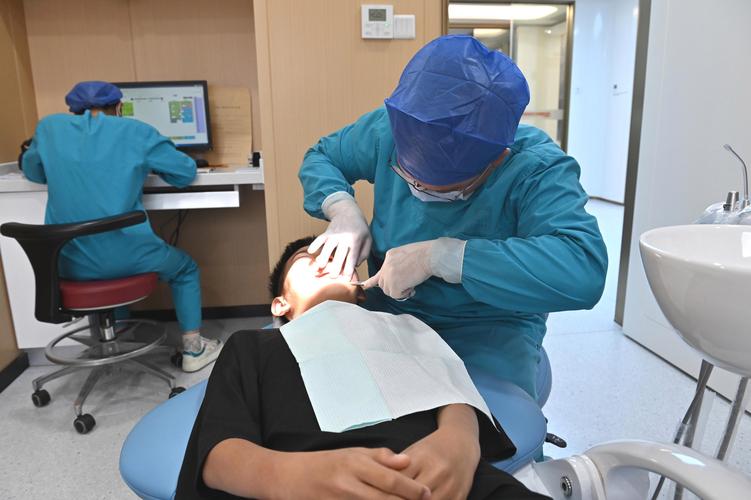 惠州哪里矫正牙齿好-图3