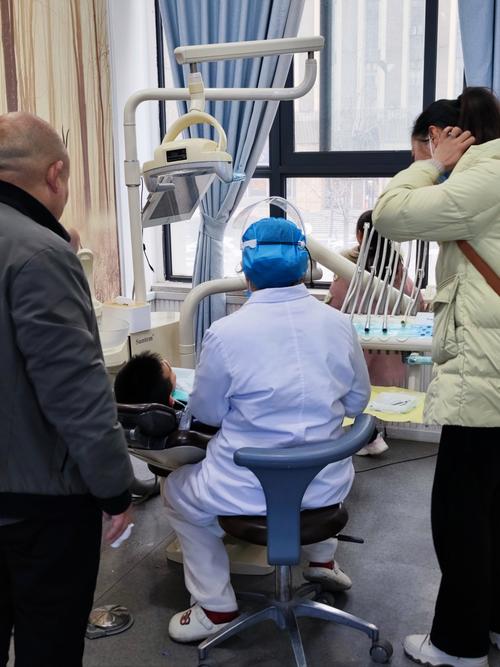 成都矫正牙齿哪里好-图1