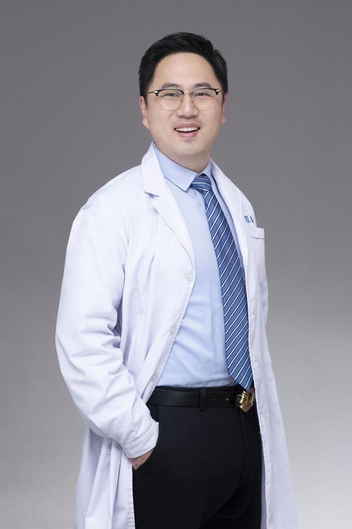 全国矫正牙齿专家-图1