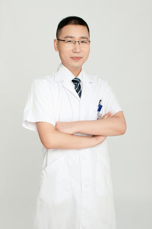 长沙牙齿矫正专家怎么选?专业度与效果如何兼顾?-图3 长沙牙齿矫正专家怎么选?专业度与效果如何兼顾?-图3